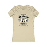 This Is What An Awesome Nurse Looks Like , Women's Favorite Tee